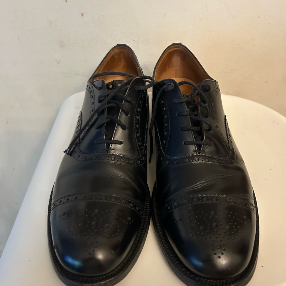 Classic Black Men's Dress Shoes